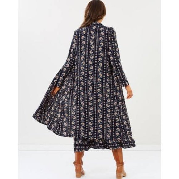 TIGERLILY Hamilton Navy Longline Kimono Jacket - Picture 2 of 11